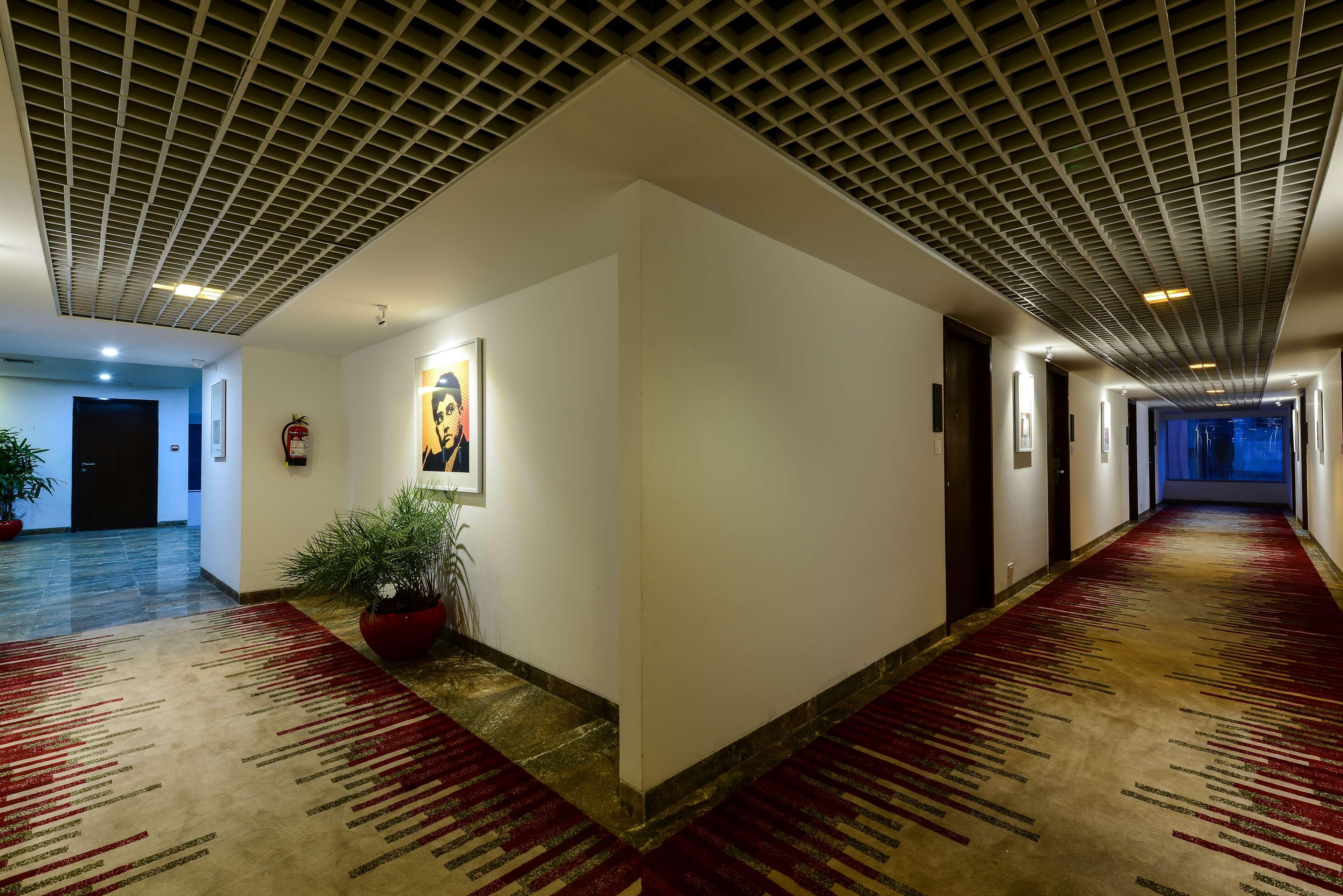 Howard Johnson By Wyndham, Kolkata Airport Exterior photo