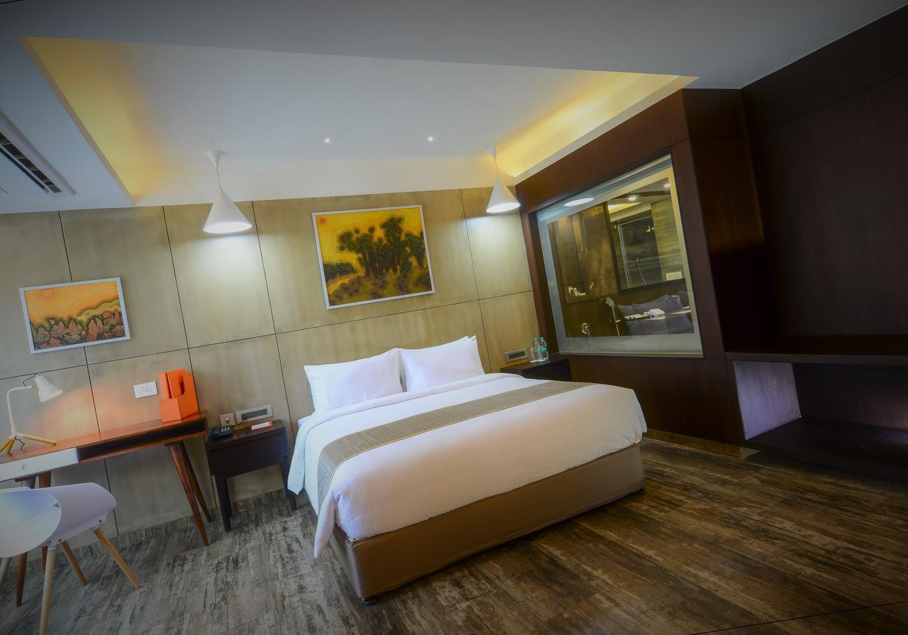 Howard Johnson By Wyndham, Kolkata Airport Exterior photo